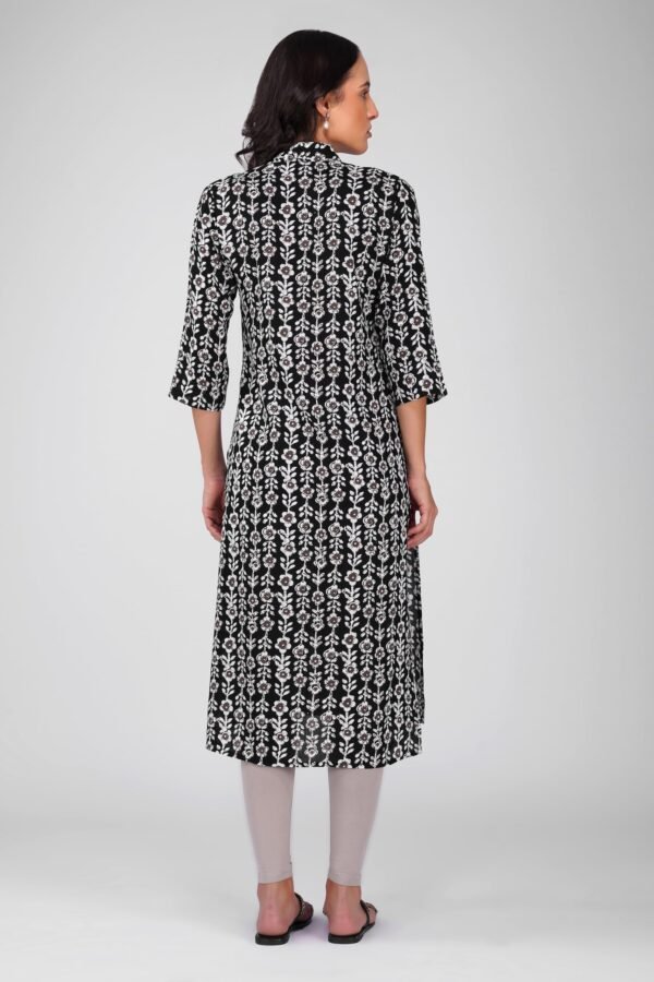 1.5 Black - Kurti With Collar P7