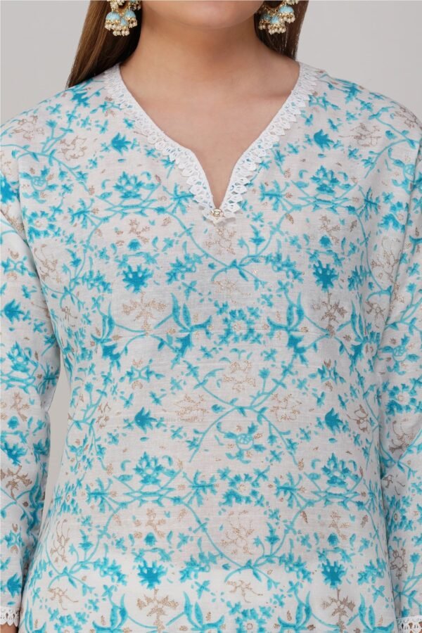 1.5 Blue - Kurti With V Neck P1D1