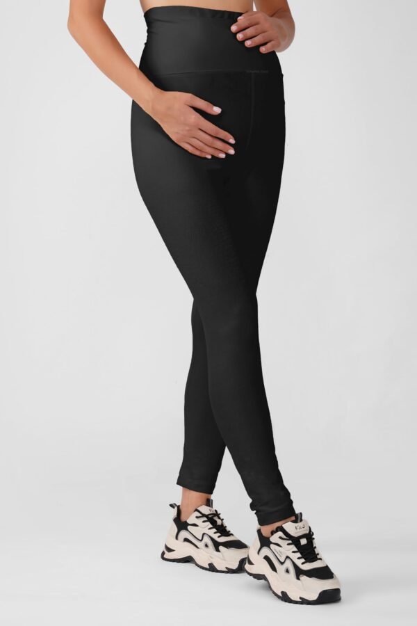 4.4 Black - Maternity Leggings