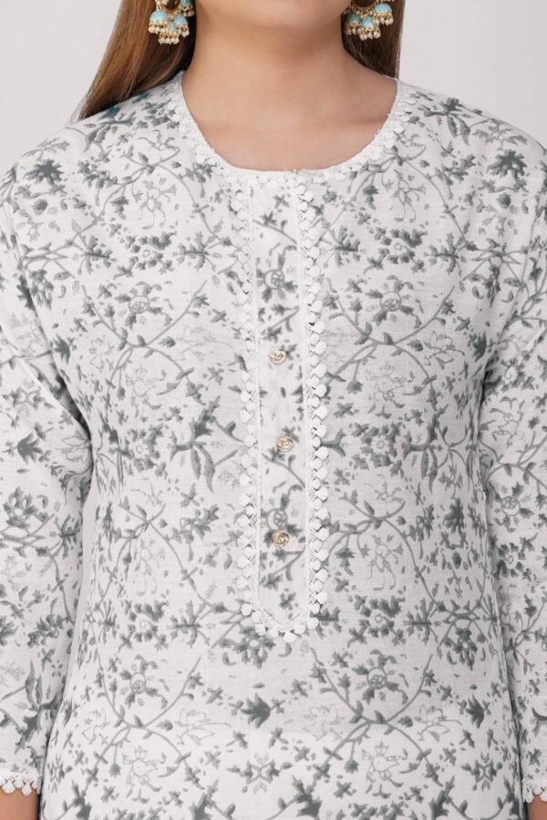 4.5 Grey - Kurti With Round Neck P1D1